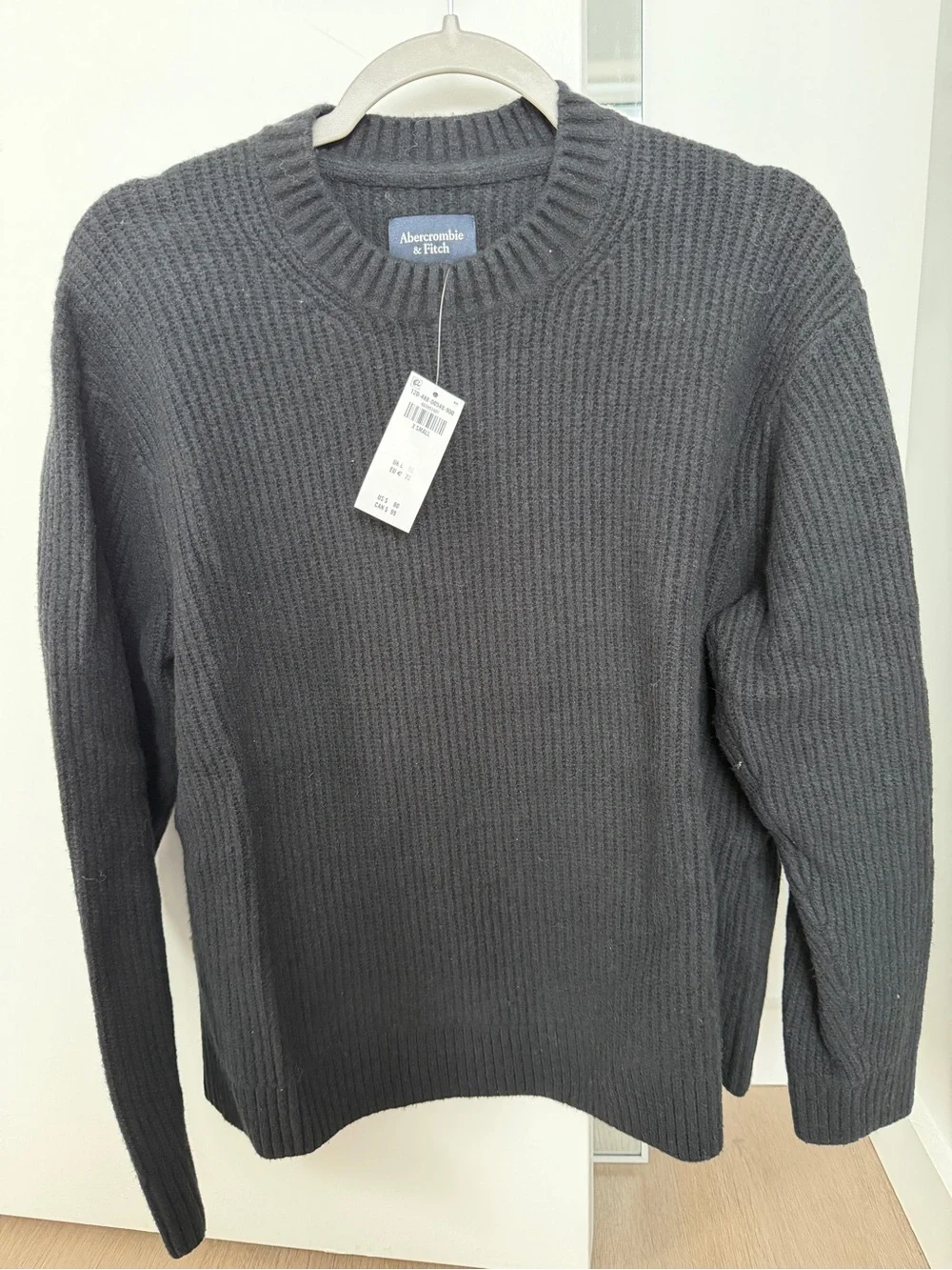 Abercrombie & Fitch Charcoal Ribbed Crewneck Sweater - Picture 1 of 2